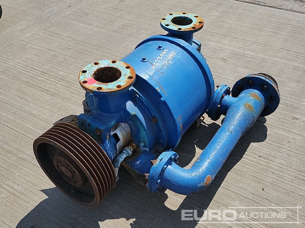 5" Water Pump - Pompe à eau: photos 3 5" Water Pump - Pompe à eau: photos 3