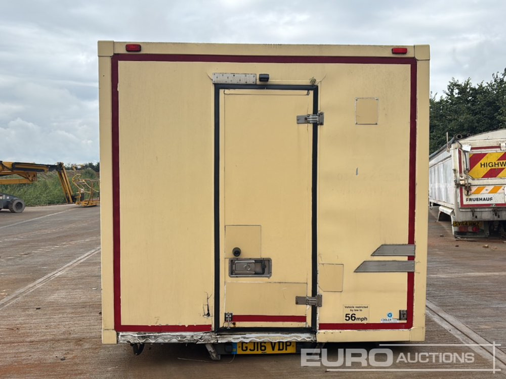 6.5m Refrigerated Box Body to suit Lorry - Carrosserie frigorifique: photos 4 6.5m Refrigerated Box Body to suit Lorry - Carrosserie frigorifique: photos 4