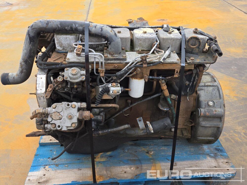 6 Cylinder Engine - Moteur: photos 2 6 Cylinder Engine - Moteur: photos 2