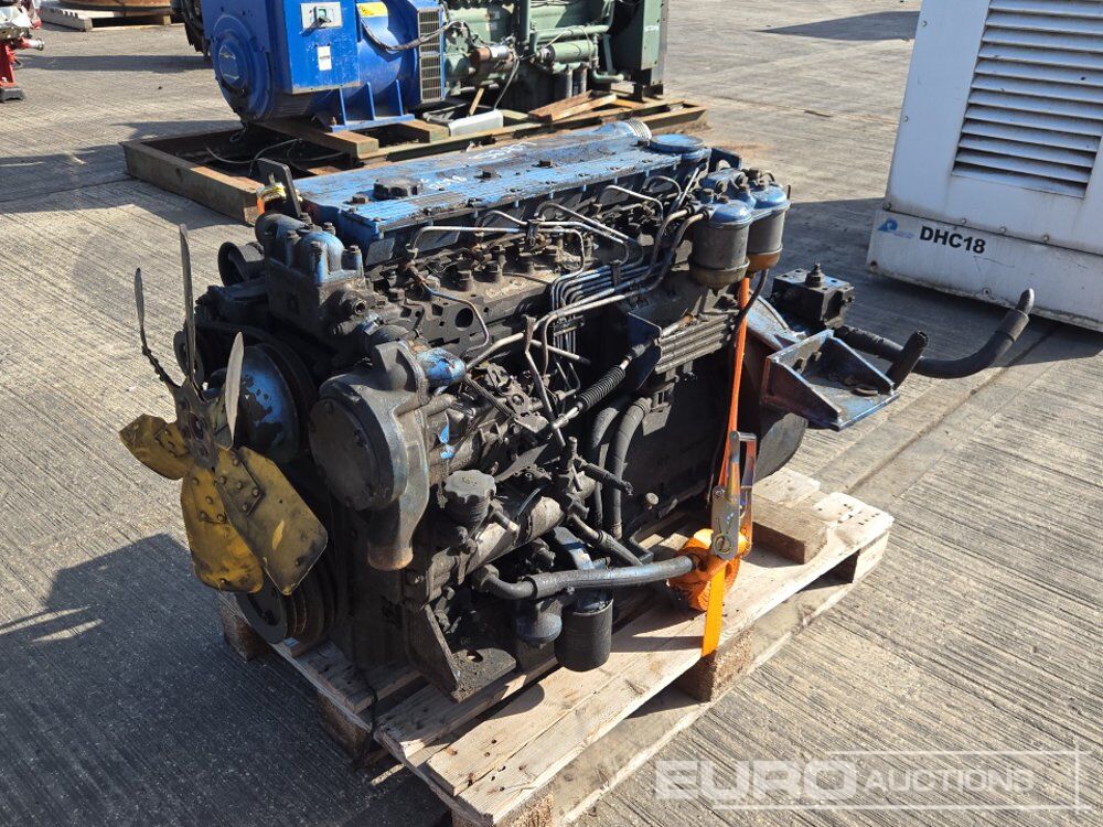 6 Cylinder Engine - Moteur: photos 1 6 Cylinder Engine - Moteur: photos 1
