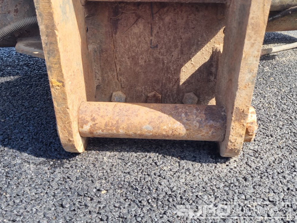 Godet 60" Hydraulic Tilting Bucket 65mm Pin to suit 13 Ton Excavator: photos 17
