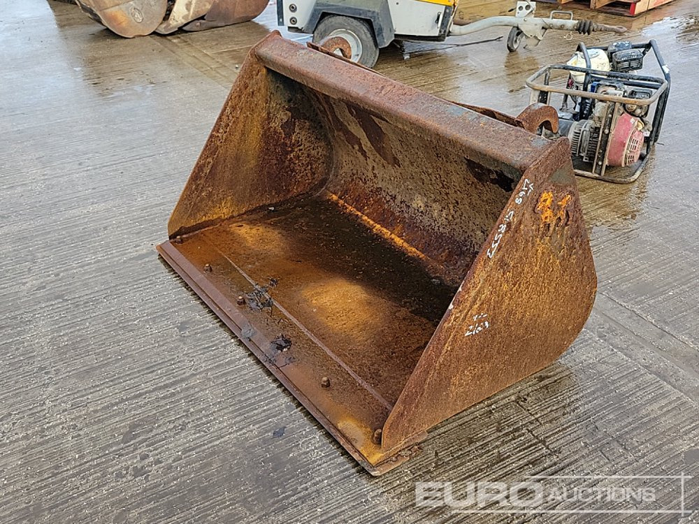 60" Loading Bucket to suit Telehandler - Godet: photos 1 60" Loading Bucket to suit Telehandler - Godet: photos 1