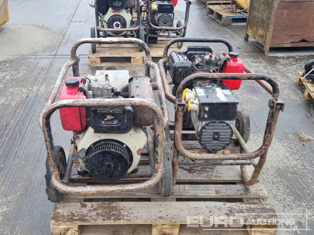 6kVA Generator, Yanmar Engine (2 of) - Moteur: photos 2 6kVA Generator, Yanmar Engine (2 of) - Moteur: photos 2