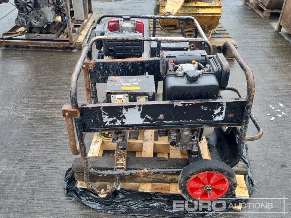 6kVA Generator, Yanmar Engine (2 of) - Moteur: photos 4 6kVA Generator, Yanmar Engine (2 of) - Moteur: photos 4