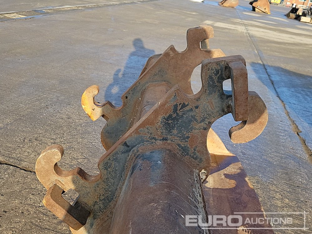 Godet 72" Ditching Bucket to suit Dedicated QH: photos 12