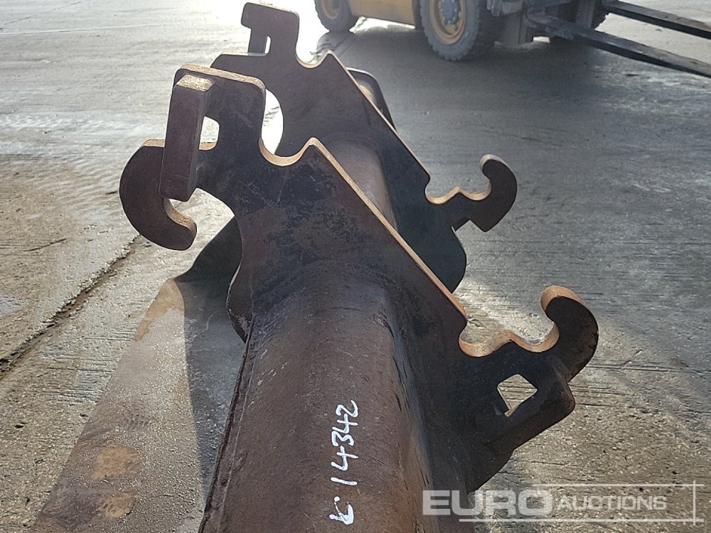 Godet 72" Ditching Bucket to suit Dedicated QH: photos 13