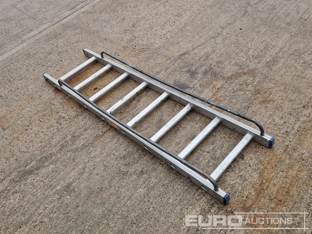 8 Tread Aluminium Ladder - Matériel de chantier: photos 3 8 Tread Aluminium Ladder - Matériel de chantier: photos 3