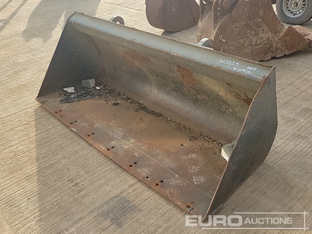 88" Loading Bucket to suit Telehandler - Godet: photos 1 88" Loading Bucket to suit Telehandler - Godet: photos 1