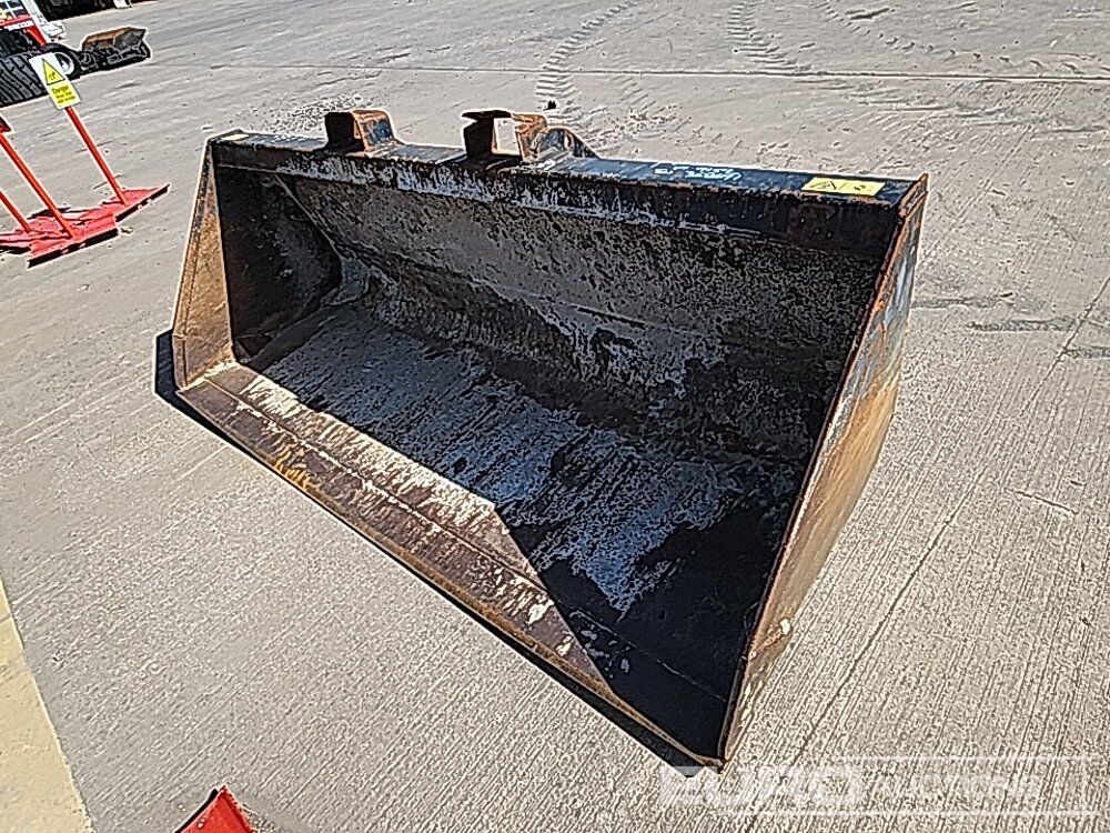 90" Front Loading Bucket to suit Manitou Telehandler - Godet: photos 1 90" Front Loading Bucket to suit Manitou Telehandler - Godet: photos 1