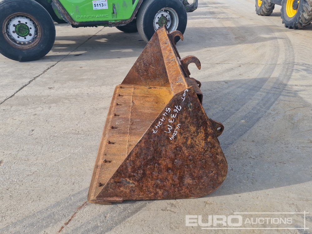 90" Loading Bucket to suit JCB Telehandler - Godet: photos 2 90" Loading Bucket to suit JCB Telehandler - Godet: photos 2