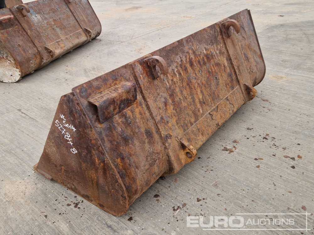 90" Loading Bucket to suit Telehandler - Godet: photos 3 90" Loading Bucket to suit Telehandler - Godet: photos 3