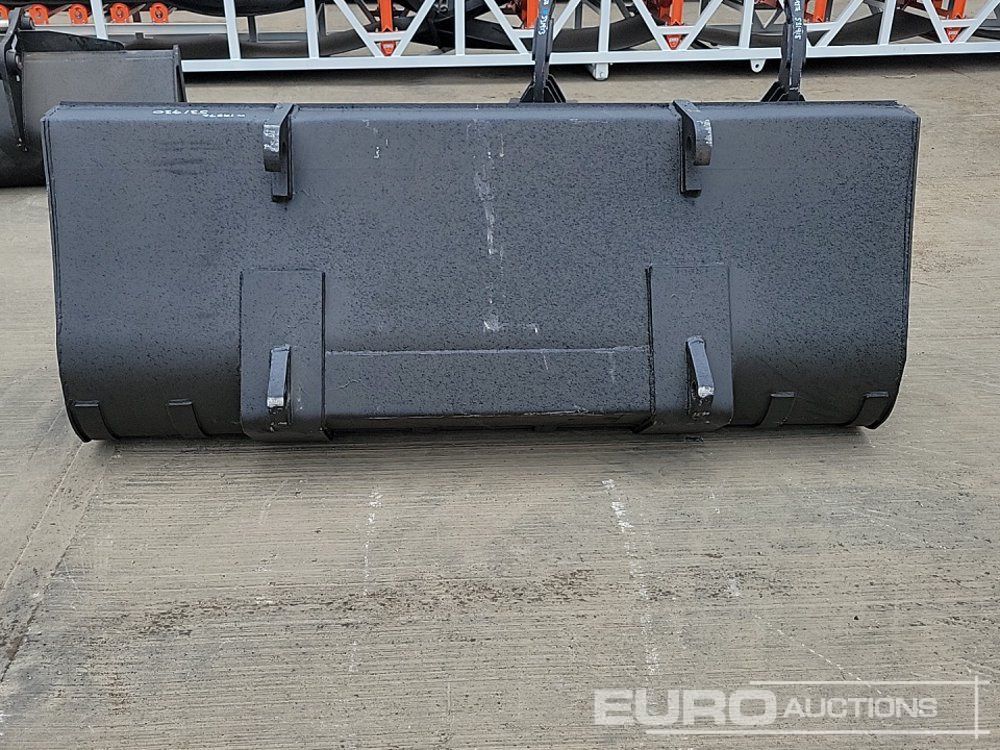 90" Loading Bucket to suit Telehandler - Godet: photos 4 90" Loading Bucket to suit Telehandler - Godet: photos 4