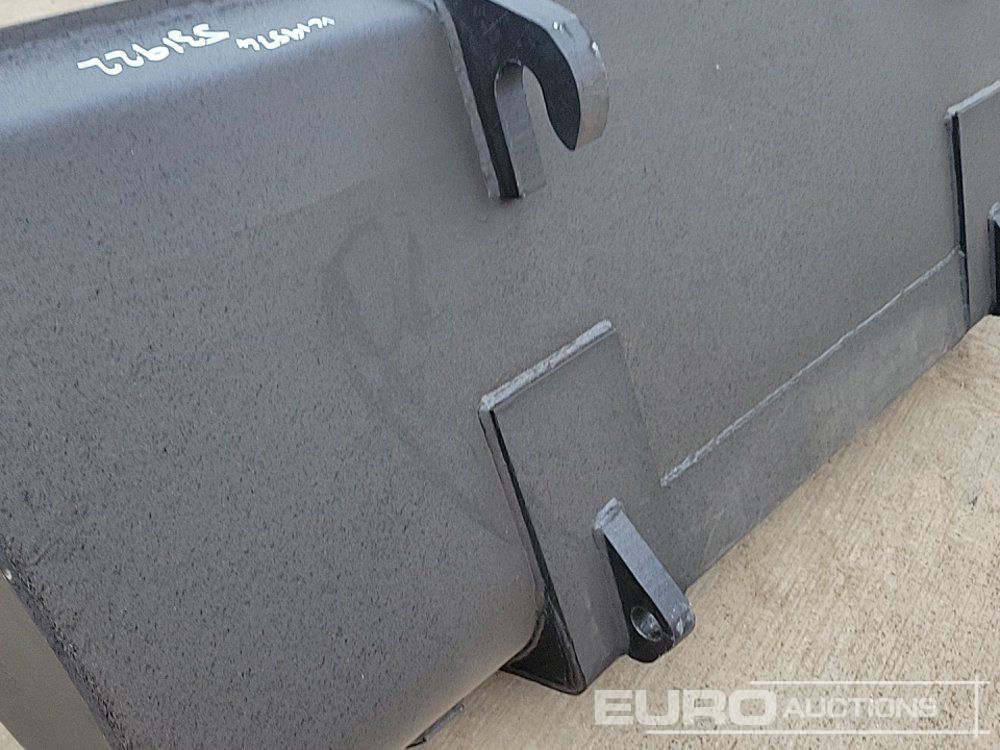 Godet neuf 90" Loading Bucket to suit Telehandler: photos 14