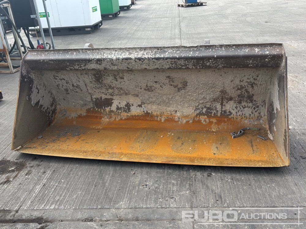 90" Loading Bucket to suit Telehandler - Godet: photos 2 90" Loading Bucket to suit Telehandler - Godet: photos 2