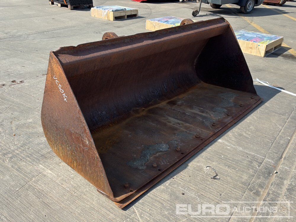 90" Loading Bucket to suit Telehandler - Godet: photos 1 90" Loading Bucket to suit Telehandler - Godet: photos 1