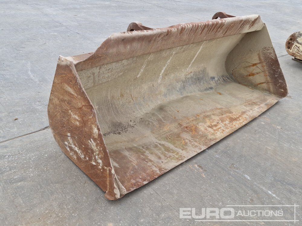 Godet 90" Loading Bucket to suit Telehandler: photos 7 Godet 90" Loading Bucket to suit Telehandler: photos 7