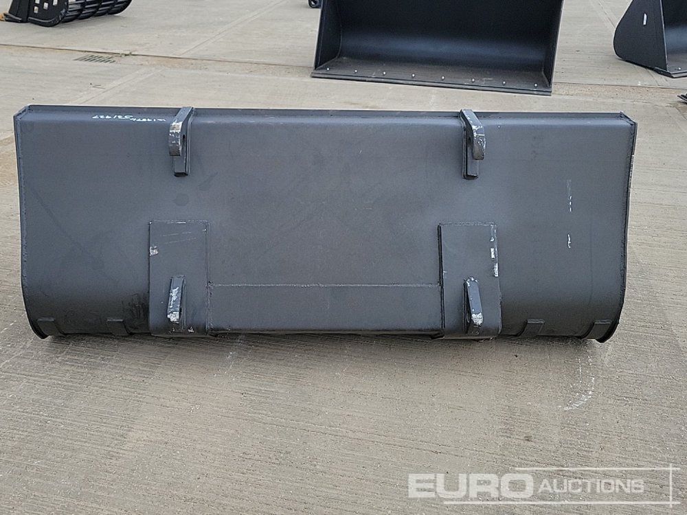 90" Loading Bucket to suit Telehandler - Godet: photos 4 90" Loading Bucket to suit Telehandler - Godet: photos 4