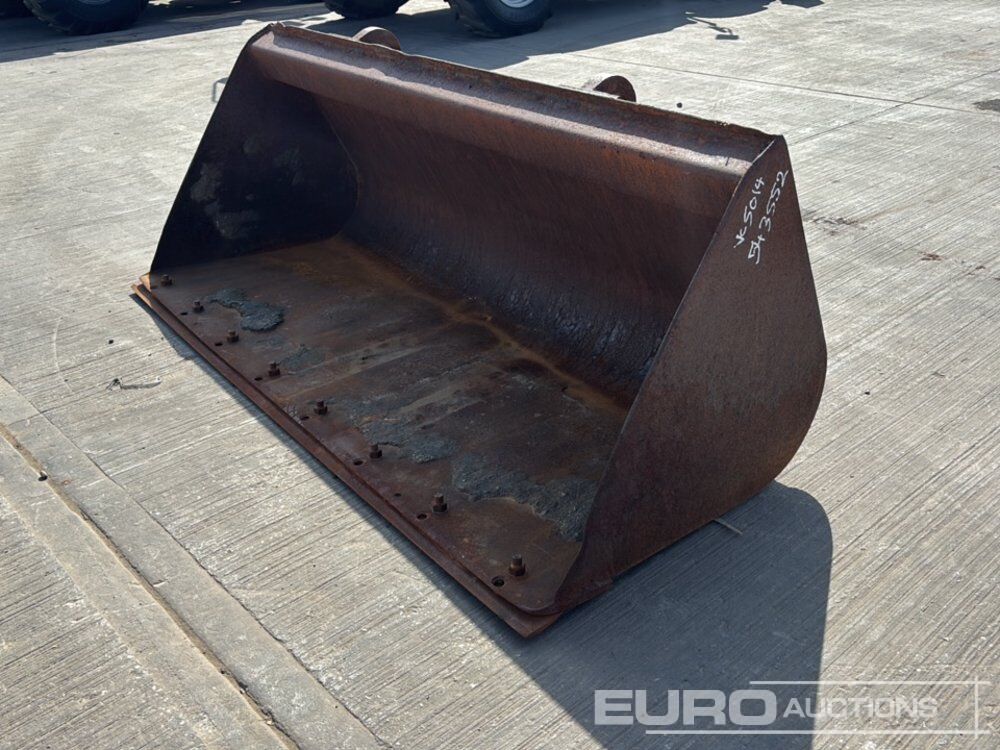 90" Loading Bucket to suit Telehandler - Godet: photos 3 90" Loading Bucket to suit Telehandler - Godet: photos 3