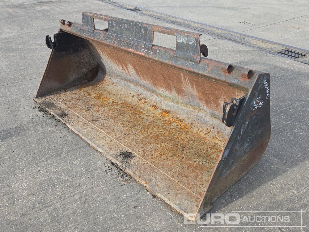 92" Loading Bucket to suit Telehandler - Godet: photos 1 92" Loading Bucket to suit Telehandler - Godet: photos 1