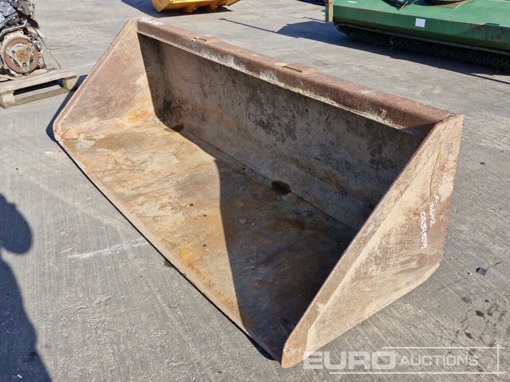 92" Loading Bucket to suit Telehandler - Godet: photos 1 92" Loading Bucket to suit Telehandler - Godet: photos 1