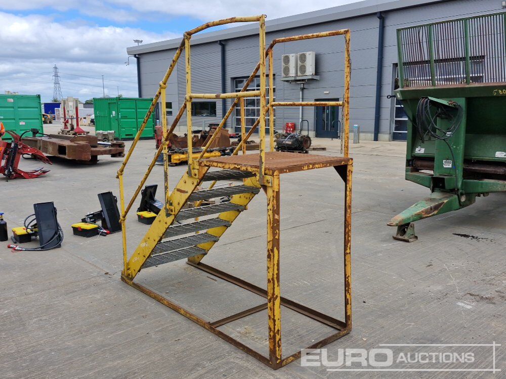 Access Platform Stairs - Nacelle: photos 3 Access Platform Stairs - Nacelle: photos 3