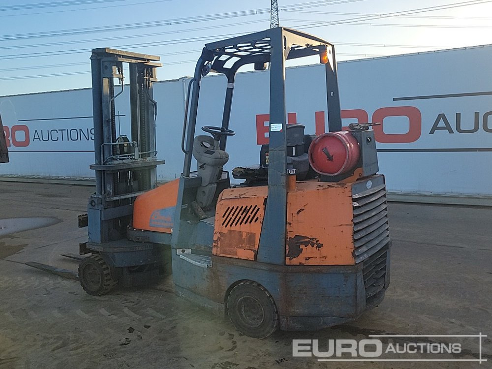 Aisle-Master 20S - Chariot élévateur: photos 3 Aisle-Master 20S - Chariot élévateur: photos 3