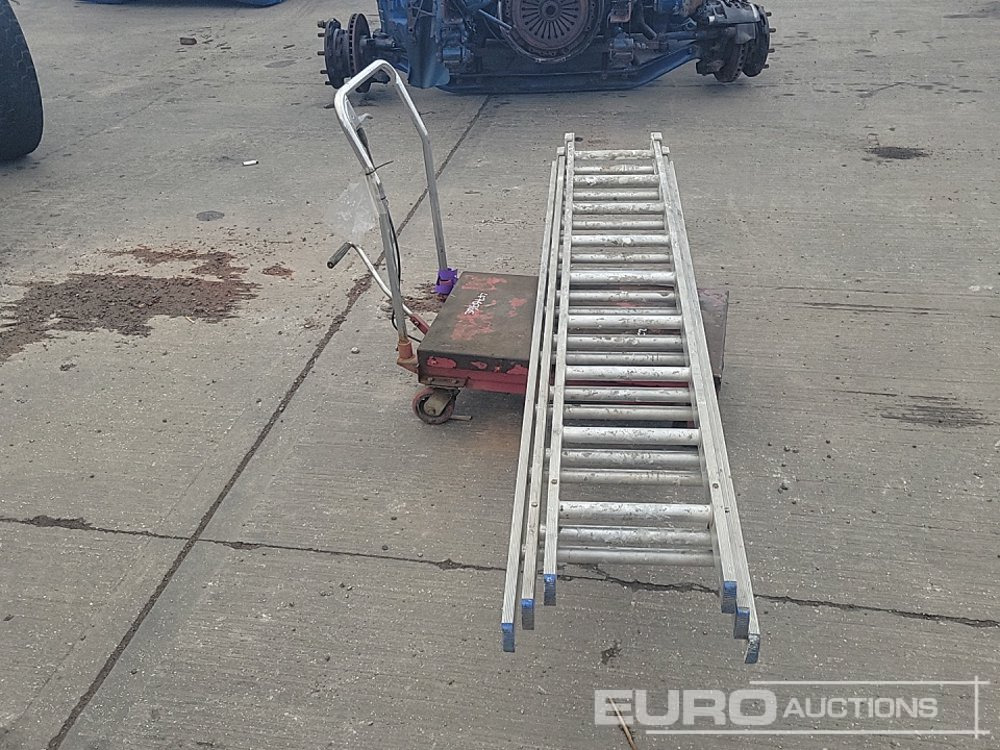 Aluminium Ladders, Material Trolley - Matériel de chantier: photos 2 Aluminium Ladders, Material Trolley - Matériel de chantier: photos 2