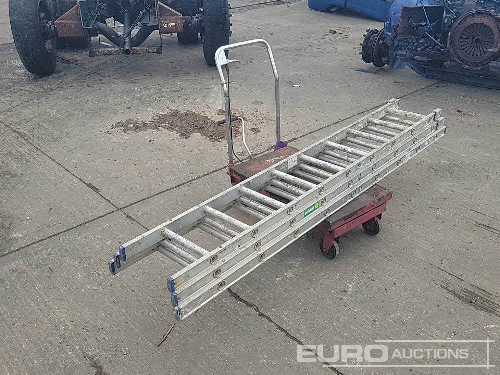 Aluminium Ladders, Material Trolley - Matériel de chantier: photos 3 Aluminium Ladders, Material Trolley - Matériel de chantier: photos 3