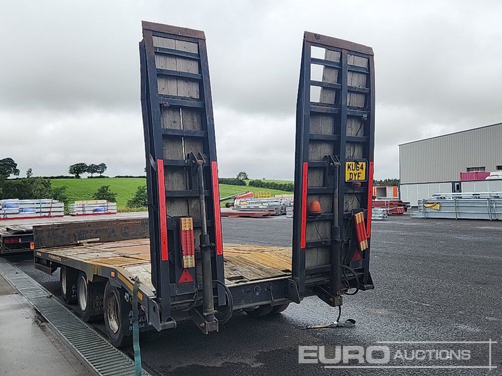 Andover Tri Axle Low Loader Trailer Hydraulic Ramps - Semi-remorque surbaissé: photos 2 Andover Tri Axle Low Loader Trailer Hydraulic Ramps - Semi-remorque surbaissé: photos 2