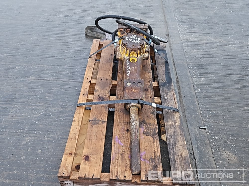 Atlas Copco SB120 - Marteau hydraulique: photos 2 Atlas Copco SB120 - Marteau hydraulique: photos 2