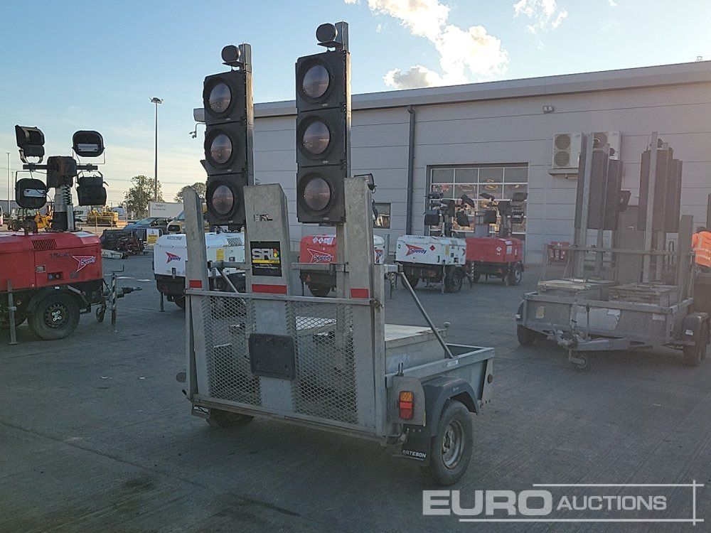 Bateson Single Axle Trafic Light System Trailer, Ramp - Remorque porte engin: photos 5 Bateson Single Axle Trafic Light System Trailer, Ramp - Remorque porte engin: photos 5
