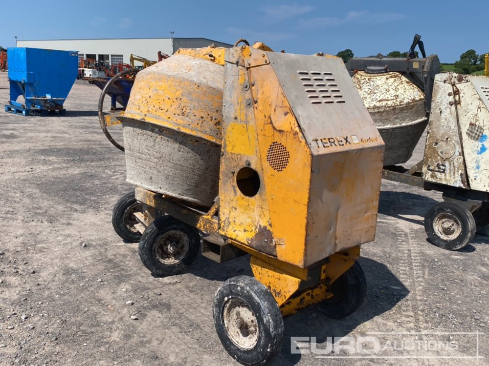 Benford CTHE Diesel Cement Mixer, Electric Start, Hatz Engine - Bétonnière: photos 3 Benford CTHE Diesel Cement Mixer, Electric Start, Hatz Engine - Bétonnière: photos 3