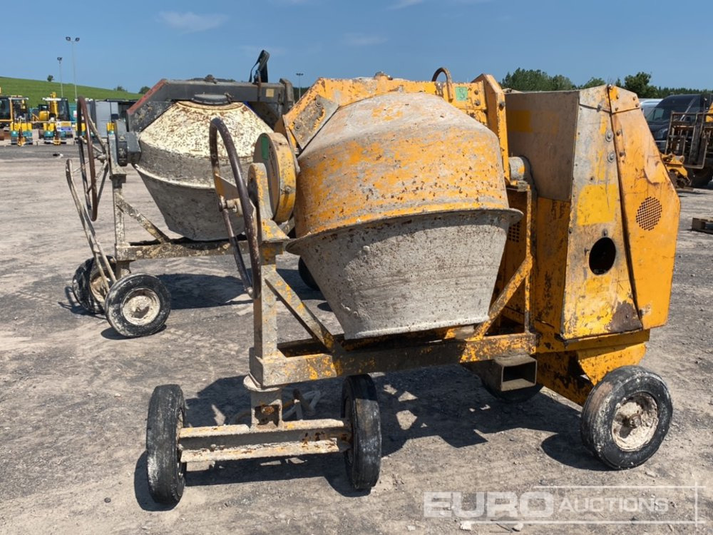 Benford CTHE Diesel Cement Mixer, Electric Start, Hatz Engine - Bétonnière: photos 1 Benford CTHE Diesel Cement Mixer, Electric Start, Hatz Engine - Bétonnière: photos 1