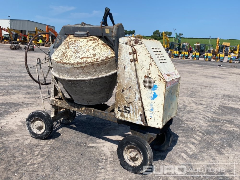 Benford Diesel Cement Mixer, Electric Start, Hatz Engine - Bétonnière: photos 2 Benford Diesel Cement Mixer, Electric Start, Hatz Engine - Bétonnière: photos 2