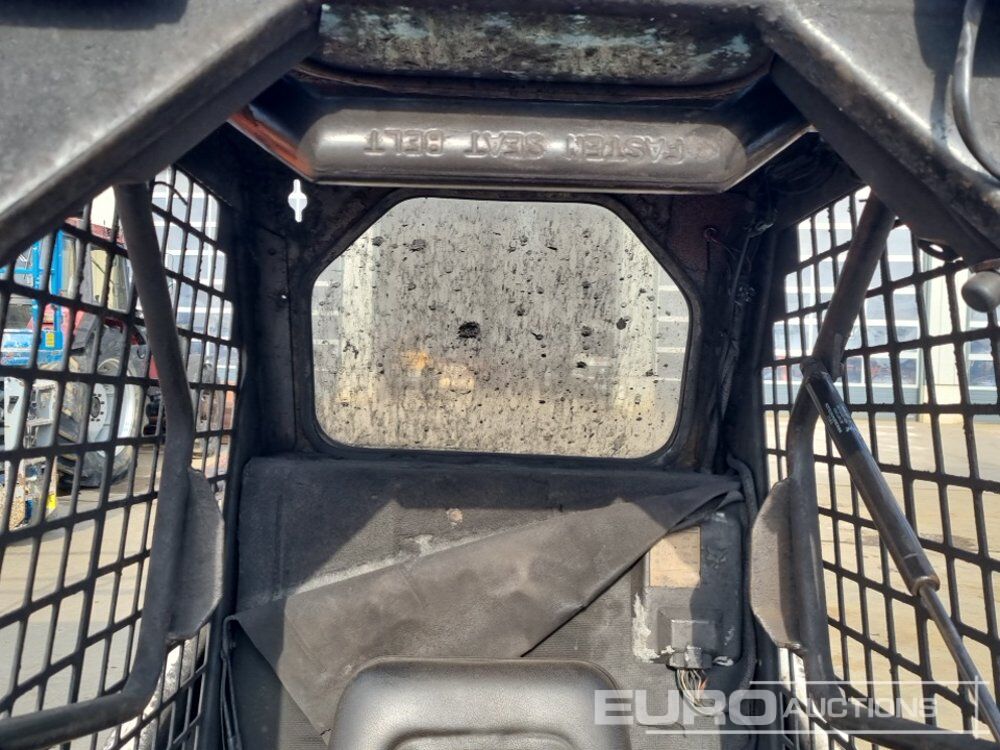 Mini chargeuse Bobcat 453: photos 30