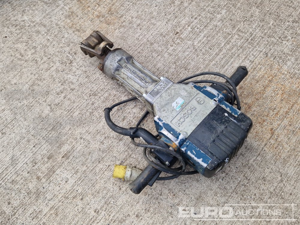 Bosch 110 Volt Breaker - Matériel de chantier: photos 3 Bosch 110 Volt Breaker - Matériel de chantier: photos 3