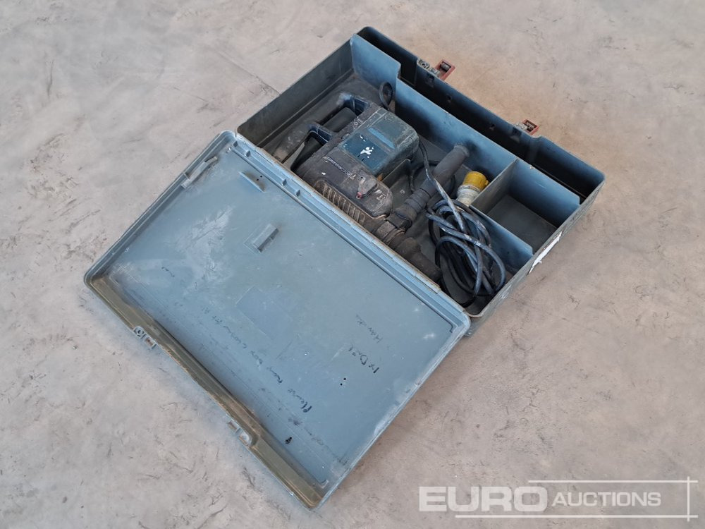 Bosch 110 Volt Hammer Drill - Matériel de chantier: photos 5 Bosch 110 Volt Hammer Drill - Matériel de chantier: photos 5