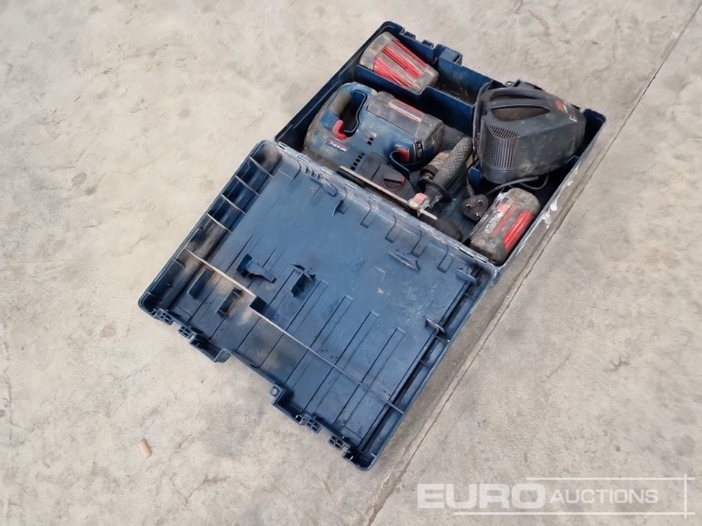 Bosch GBH36VF 36 Volt Hammer Drill/Breaker, Charger, Batterys - Matériel de chantier: photos 5 Bosch GBH36VF 36 Volt Hammer Drill/Breaker, Charger, Batterys - Matériel de chantier: photos 5