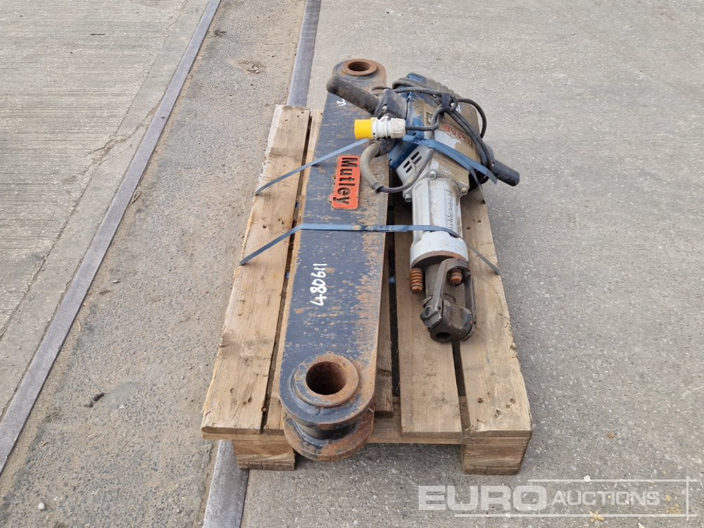 Bosch GSH27VC 110Volt Handheld Breaker, Mutley Excavator Attachment Link - Matériel de chantier: photos 5 Bosch GSH27VC 110Volt Handheld Breaker, Mutley Excavator Attachment Link - Matériel de chantier: photos 5