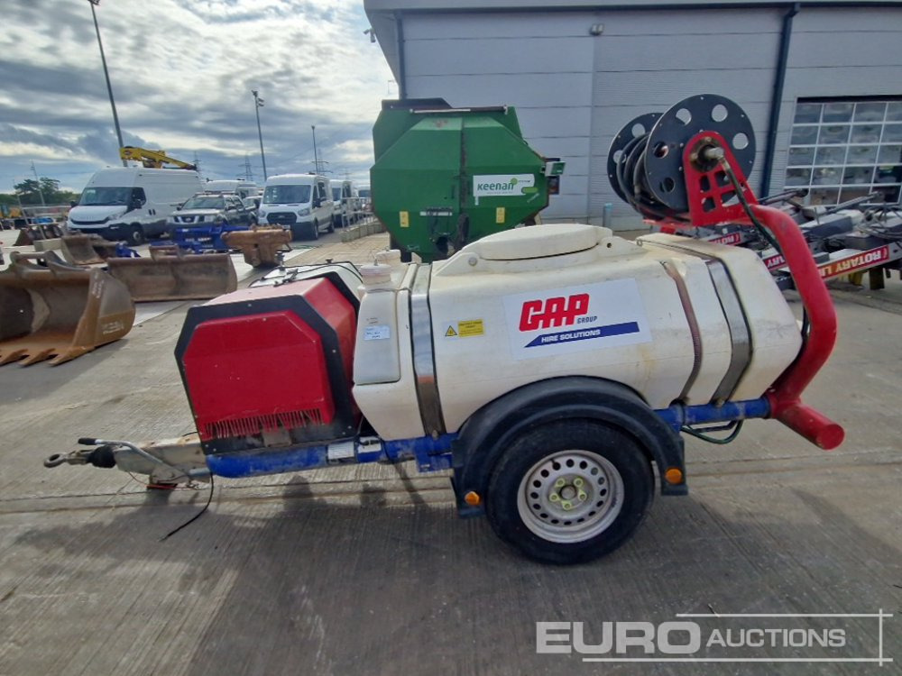 Brendon Bowsers Single Axle Plastic Water Bowser, Diesel Pressure Washer - Nettoyeur haute pression: photos 2 Brendon Bowsers Single Axle Plastic Water Bowser, Diesel Pressure Washer - Nettoyeur haute pression: photos 2