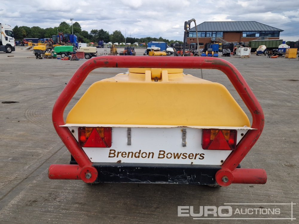 Brendon Bowsers Single Axle Plastic Water Bowser, Honda Pressure Washer - Nettoyeur haute pression: photos 4 Brendon Bowsers Single Axle Plastic Water Bowser, Honda Pressure Washer - Nettoyeur haute pression: photos 4