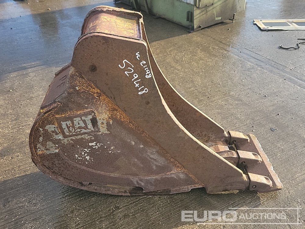 Godet CAT 18" Digging Bucket: photos 6