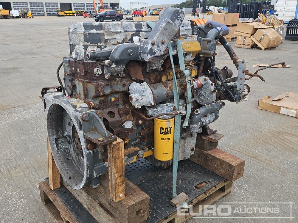 CAT 6 Cylinder Engine - Moteur: photos 5 CAT 6 Cylinder Engine - Moteur: photos 5