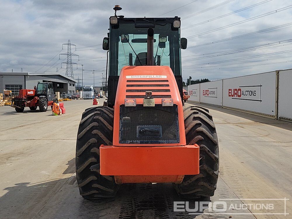 CAT CP533E - Compacteur: photos 4 CAT CP533E - Compacteur: photos 4