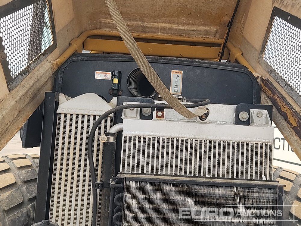 Compacteur CAT CS533E: photos 39