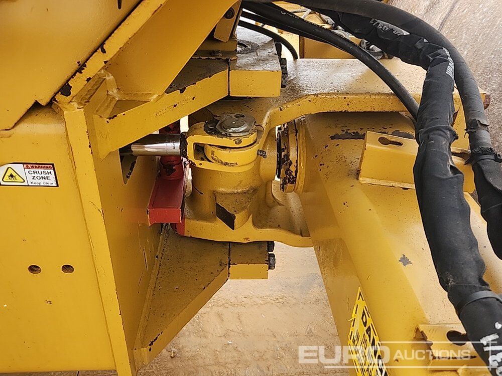 Compacteur CAT CS533E: photos 24