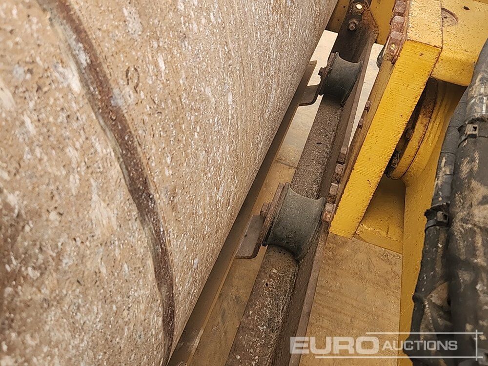 Compacteur CAT CS533E: photos 22