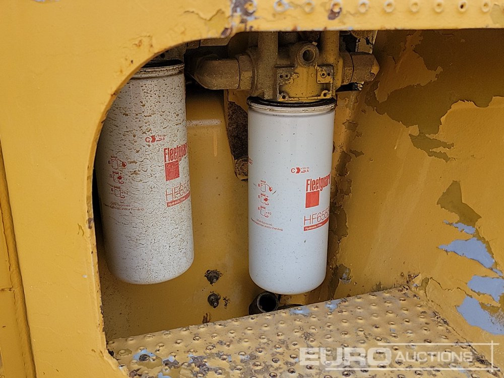 Compacteur CAT CS563E: photos 15