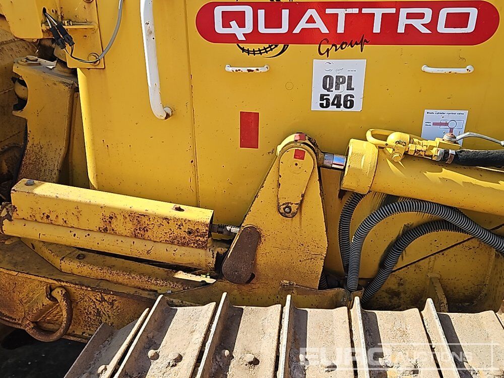 Bulldozer CAT D4G: photos 19 Bulldozer CAT D4G: photos 19