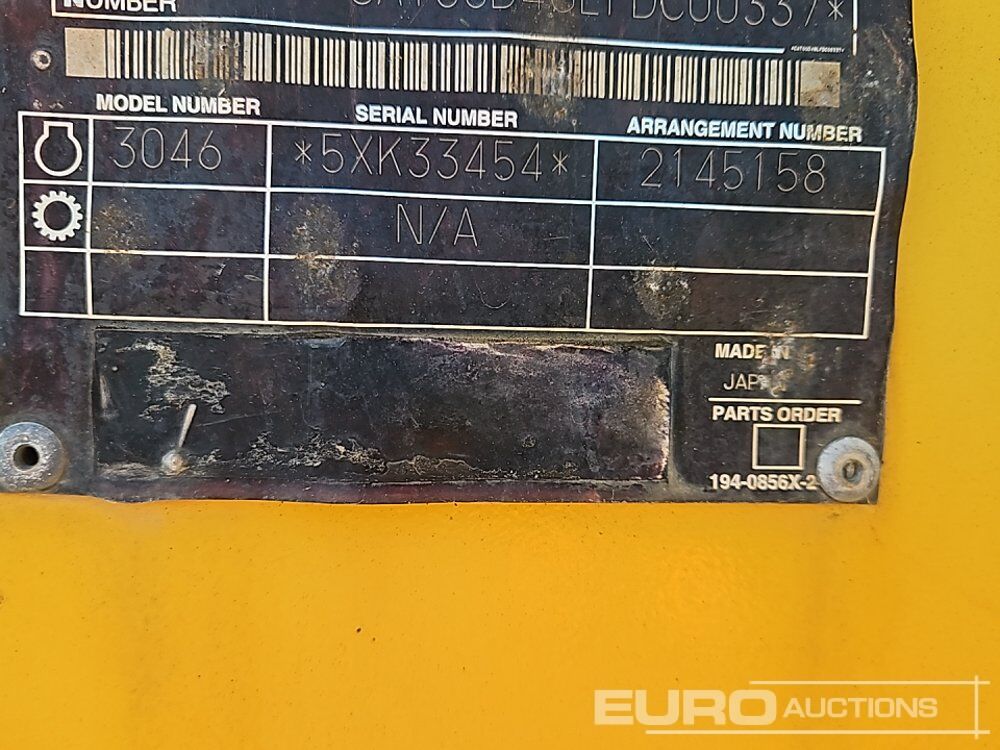 Bulldozer CAT D4G: photos 47 Bulldozer CAT D4G: photos 47